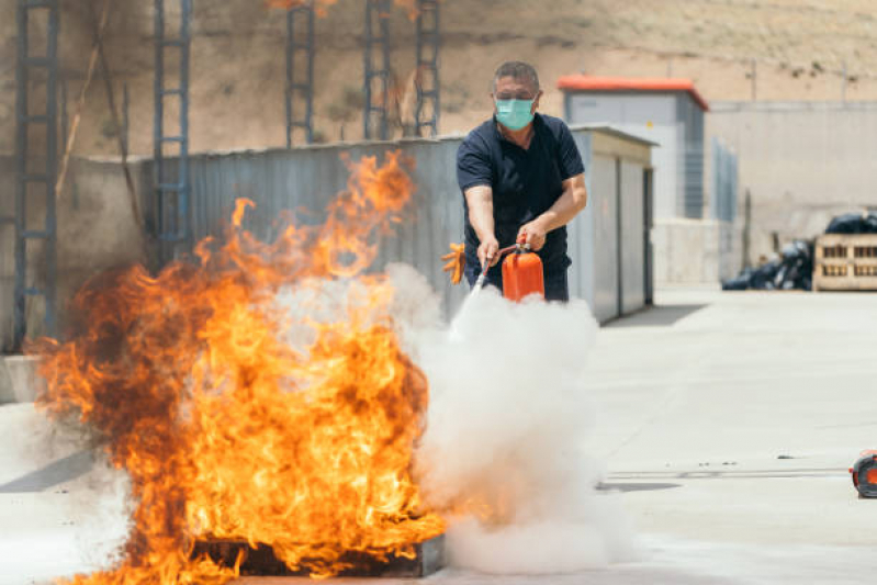 Curso Brigada de Incêndio Preço Mairiporã - Treinamento de Brigada de Incêndio