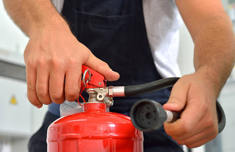 Empresa Laudo Equipamentos de Segurança contra Incêndio Contato Guarujá - Empresa Avcb para Condomínio