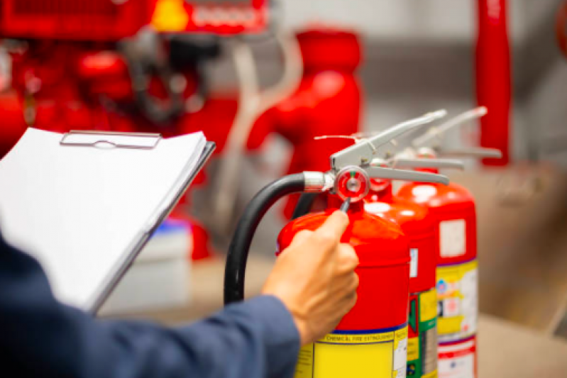 Treinamento contra Incendio em Empresas Preços Guarulhos - Treinamentos para Combate de Incêndio