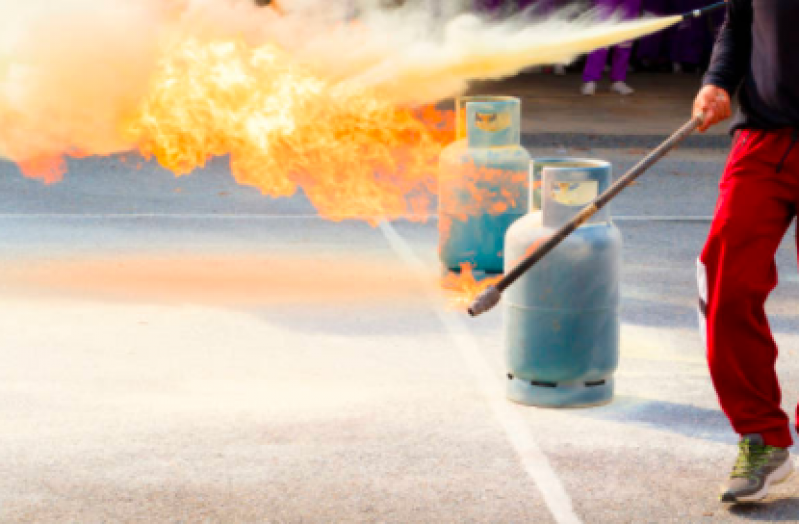 Treinamento contra Incendio em Empresas Vila Carrão - Treinamento Combate a Incêndio com Extintores