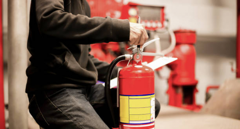 Valor de Recarga de Extintores de Incêndio para Condomínios Pari - Manutenção de Hidrantes Condomínio